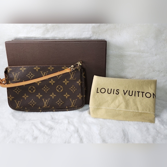 Louis vuitton pochette monogram canvas - Picture 1 of 11